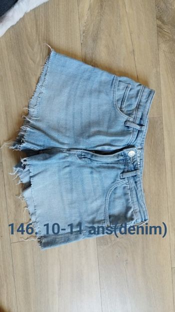 Short fille taille 146
