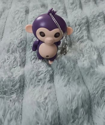 Porte-clés singe  avec lampe torche LED