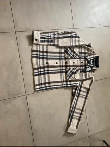 Surchemise Schott beige à carreaux taille S avec laine – style chaud et tendance