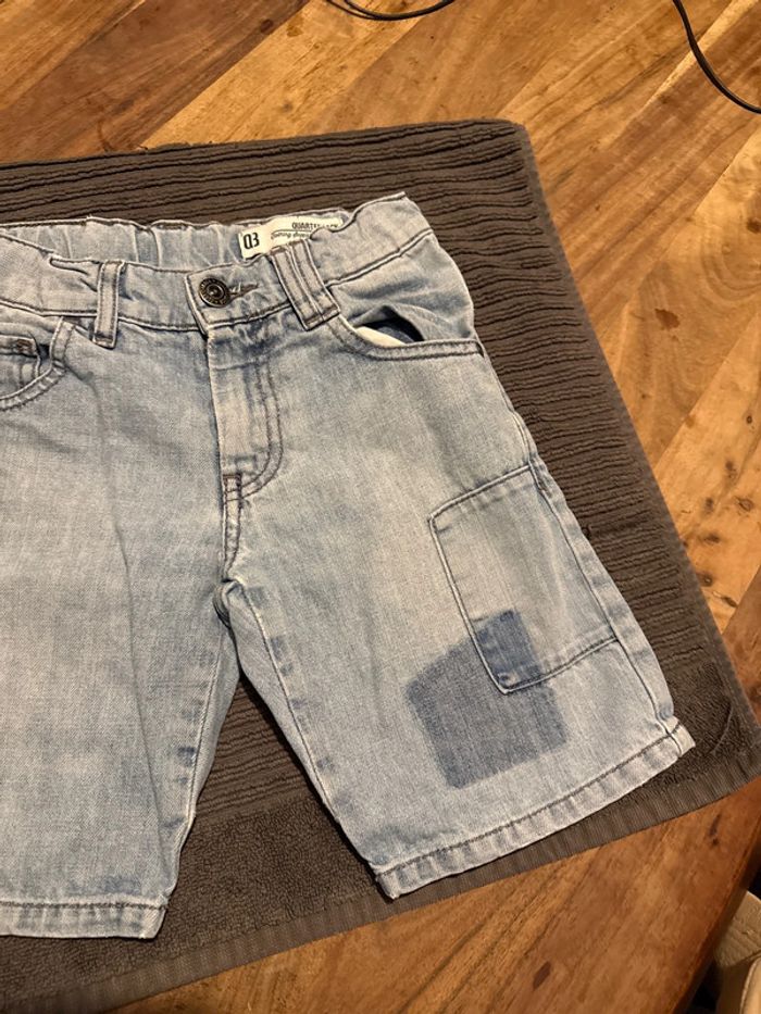 Short jeans clair - photo numéro 3