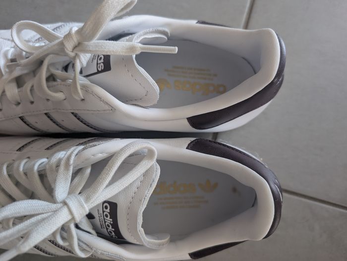 Baskets Superstar Adidas. - photo numéro 3