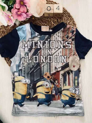 T-shirt minions
