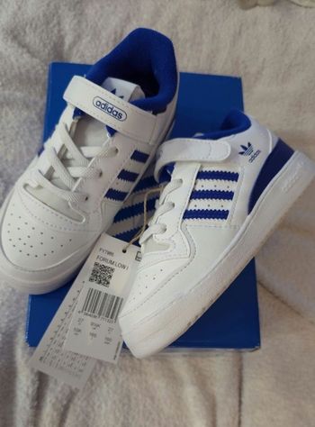 (Neuves non portées) 🏷🤩😍baskets adidas unisex pointure 27 🤩😍