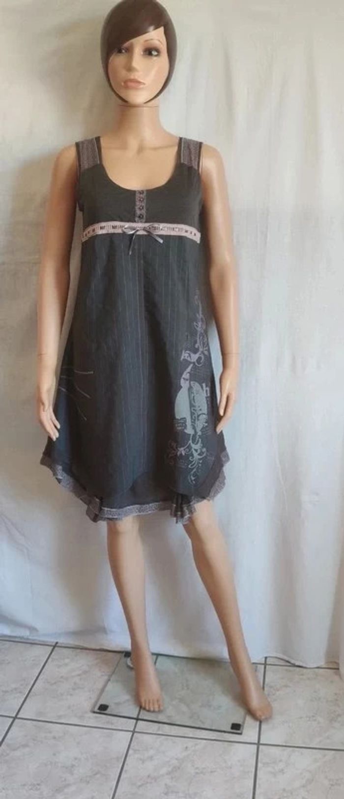 Robe asymétrique sans manches / Chasuble T. 42 La Mode Est À Vous / LMV - photo numéro 2