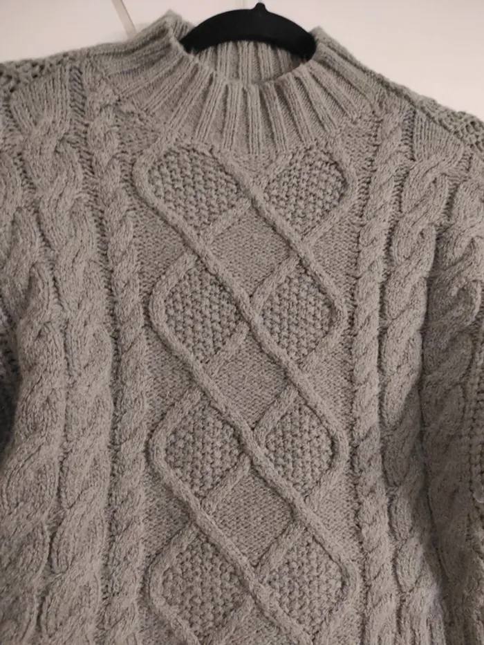 Pull hiver Kiabi taille XS - photo numéro 2