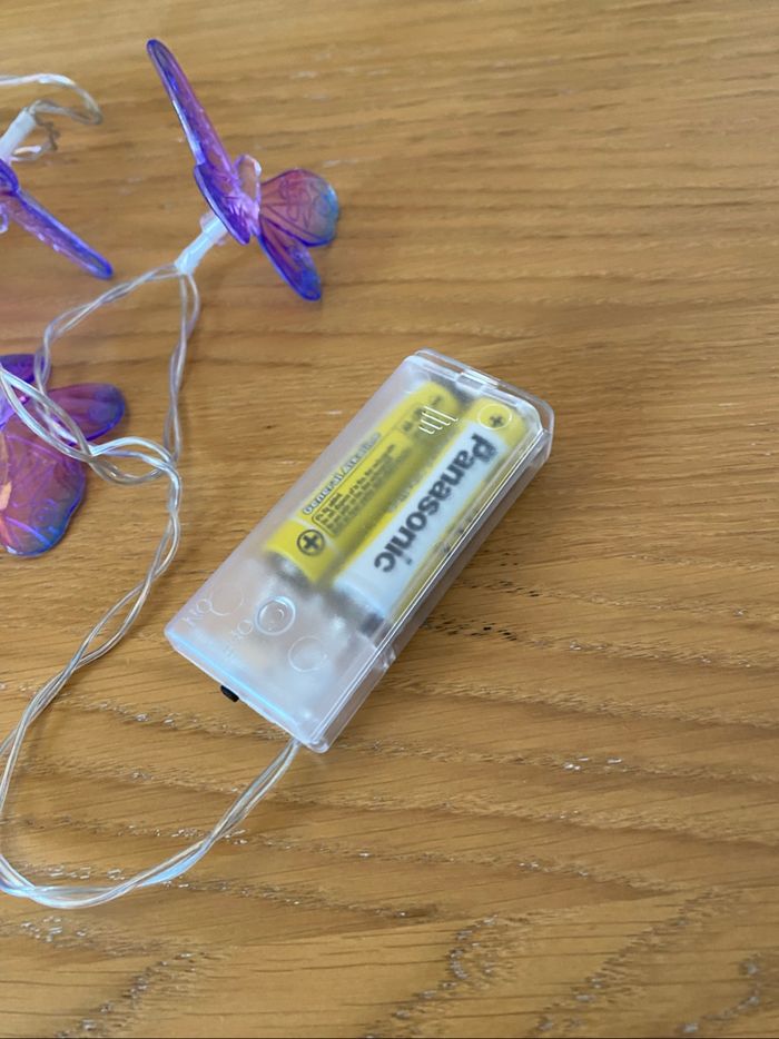 NEUF Hema Guirlande lumineuse Papillons violets - photo numéro 6