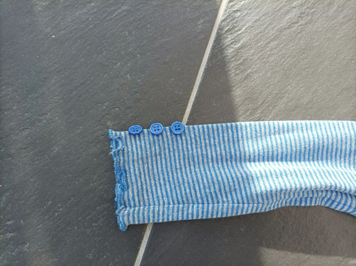 Joli tee shirt manches longues fille 8 ans - photo numéro 2