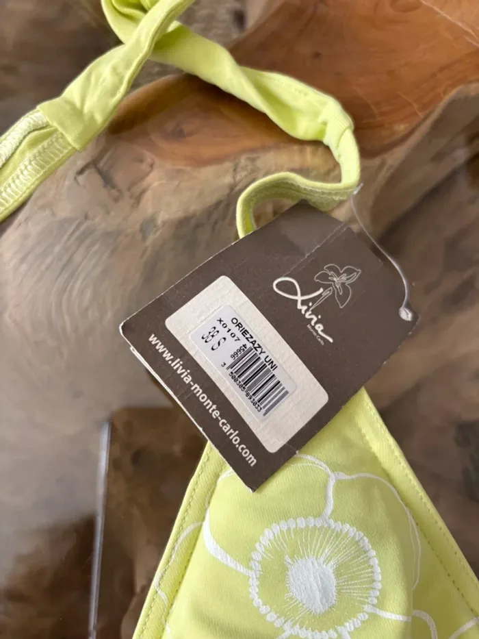 Maillot de bain 2 pièces Livia vert fleurs boucle - photo numéro 7