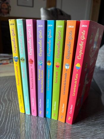8 livres Cupcake girls 1 à 8