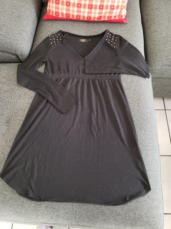 Robe courte noire légère 