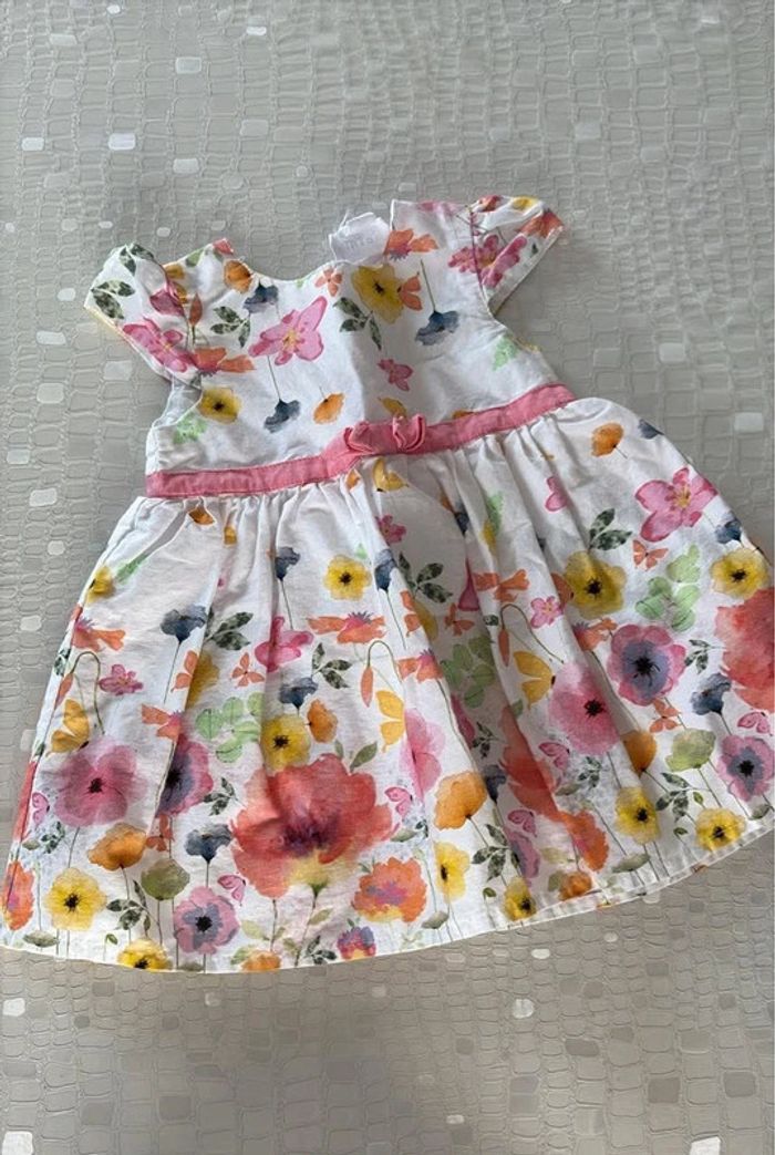 Robe 6mois