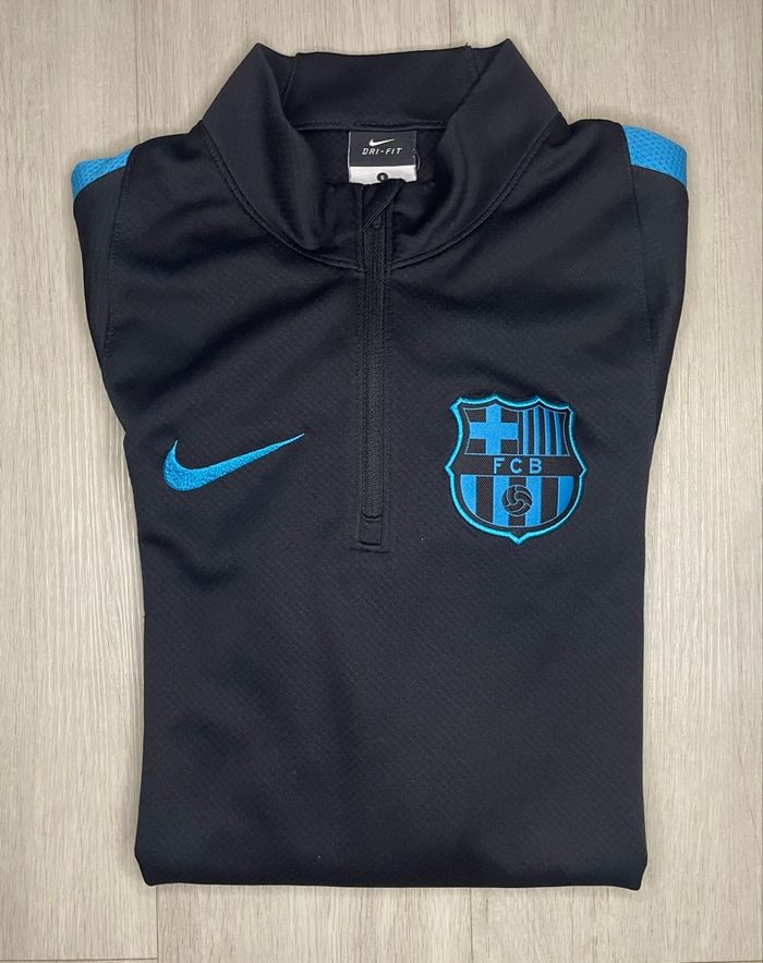 Sweat Nike FC Barcelone – Taille S – Très bon état