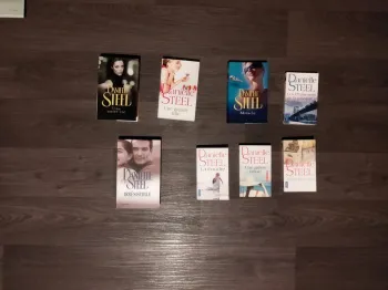 Lot de 8 livres Danielle Steel