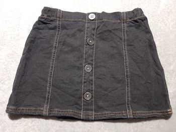 Jupe 5 ans neuve