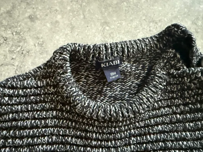 Lot de pulls et gilets - photo numéro 8