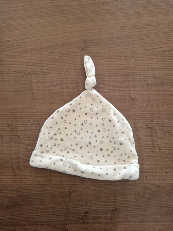 Bonnet nouveau-né