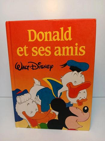 Livre Walt Disney vintage Donald et ses amis 111 pages
