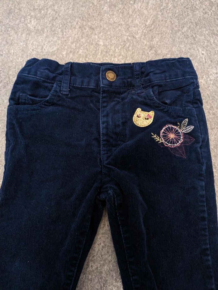 Pantalon fille 3 ans - photo numéro 2