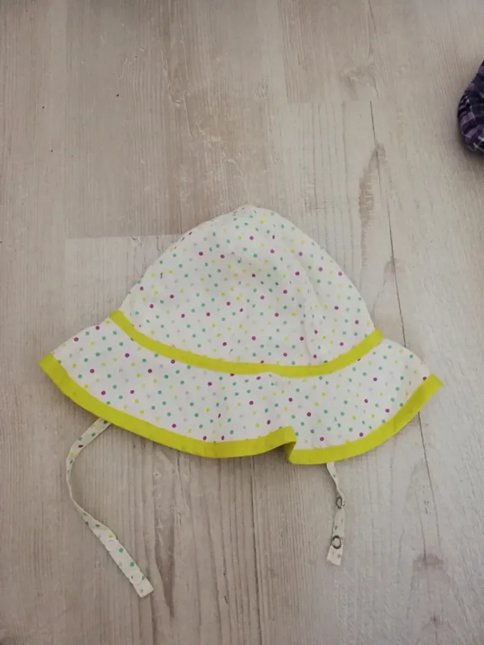 Chapeau fille taille 47cm orchestra