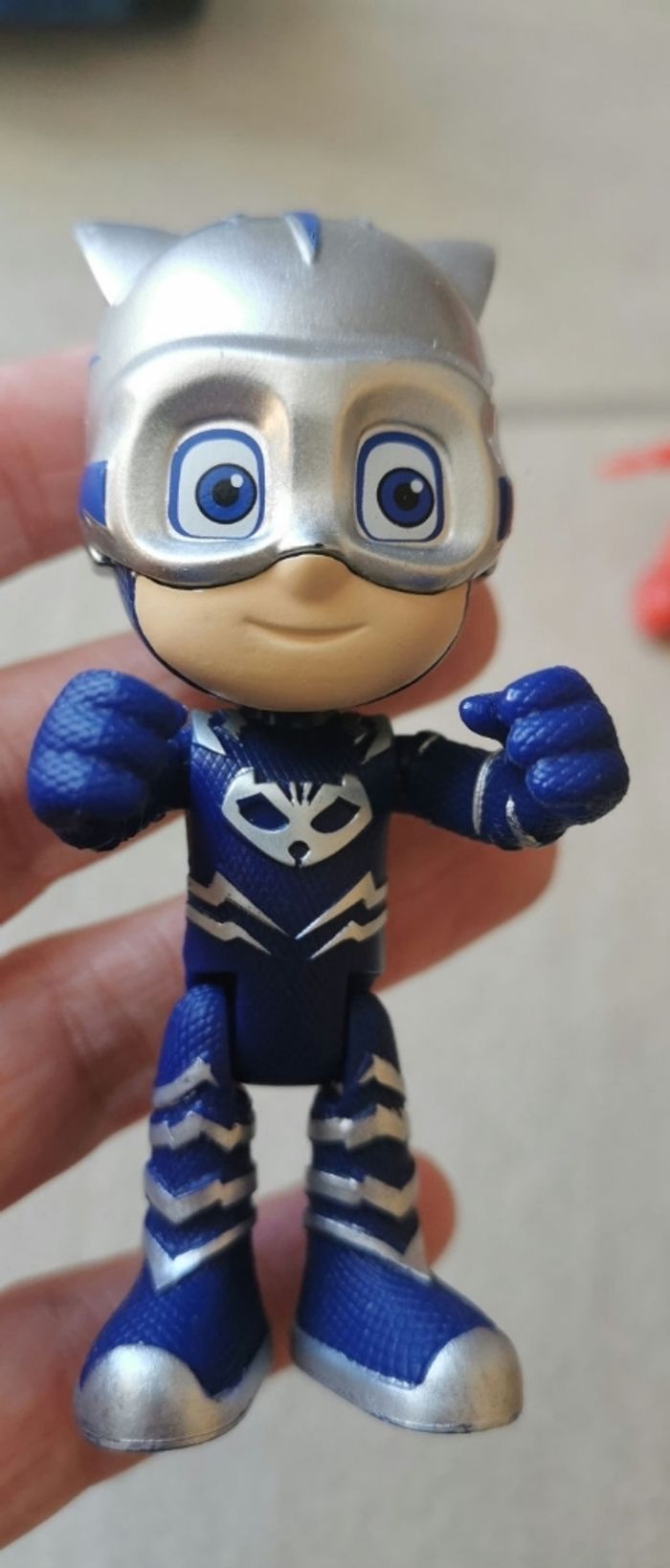 Pyjamasques - 3 voitures + 3 personnages - photo numéro 4