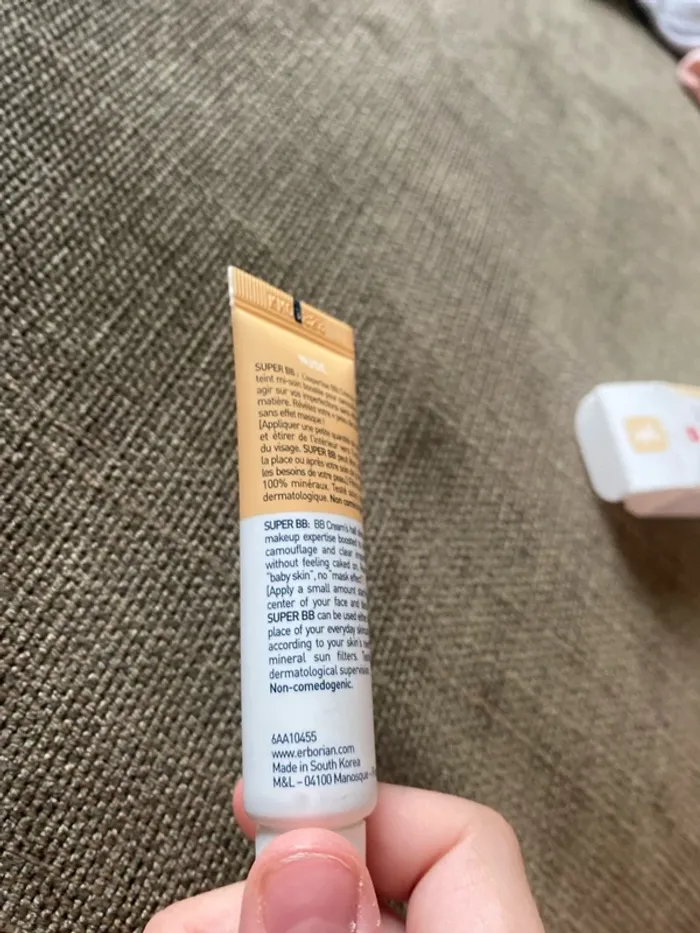 Crème soin couvrante anti imperfections spf 20 - photo numéro 18