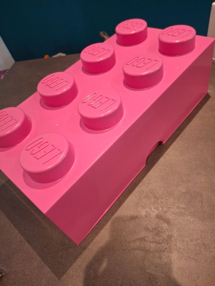 Grosse boite lego - photo numéro 2