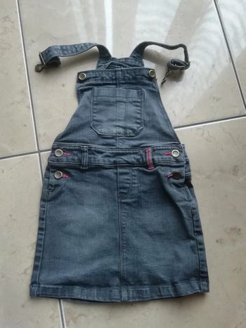 Salopette jupe en jeans 5 ans (5f)