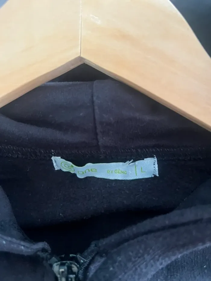 🔹 Gilet Noir à Capuche Doublé Polaire – Gémo 🔹 - photo numéro 5