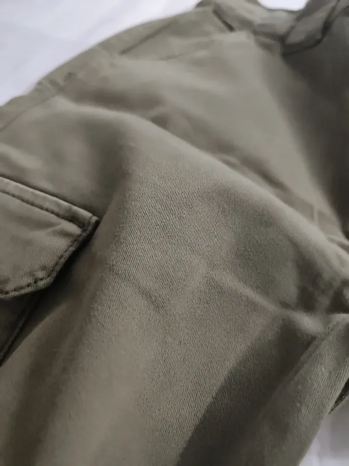 Cargo kaki - photo numéro 3