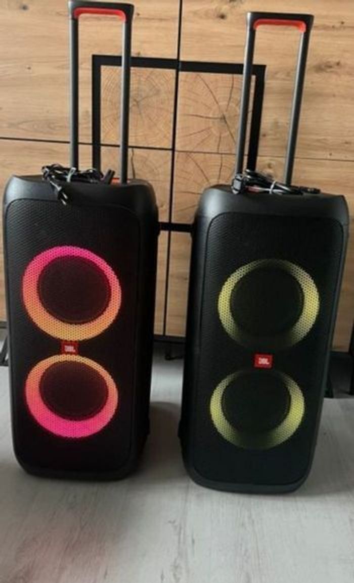 Lot de 2 enceintes JBL PartyBox