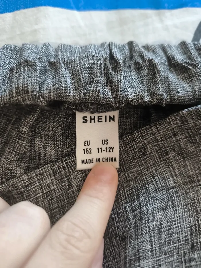 Short gris avec lacet - photo numéro 3