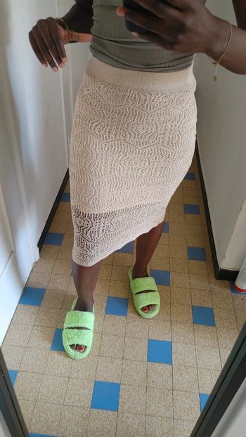 Jupe en crochet dentelle doublé et ajouré beige