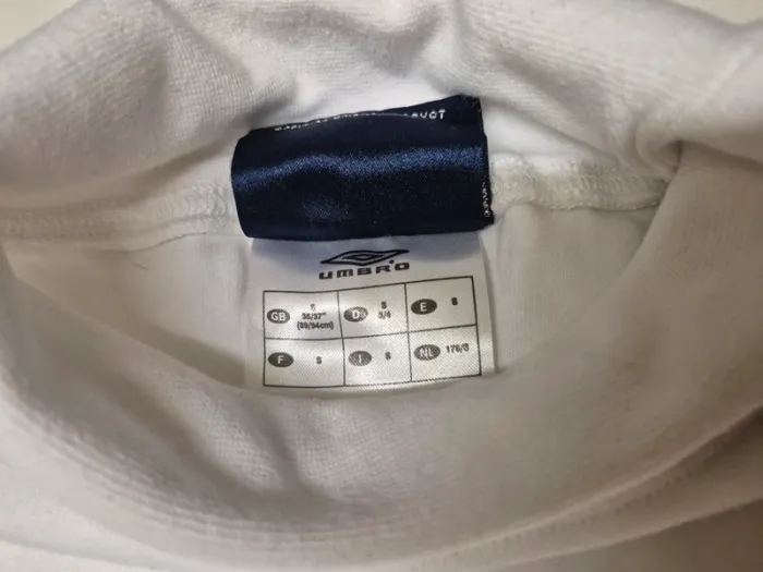 Pull col roulé umbro - photo numéro 5