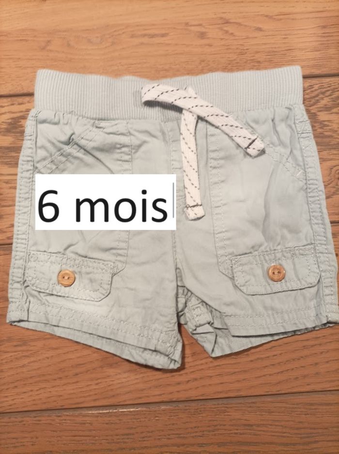 Lot n°123 short Kiabi 6 mois