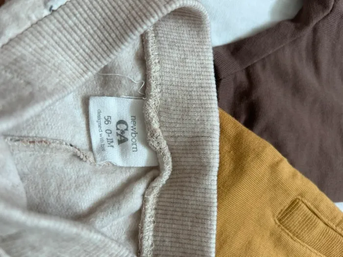 Lot de 3 jogging C&A - photo numéro 2