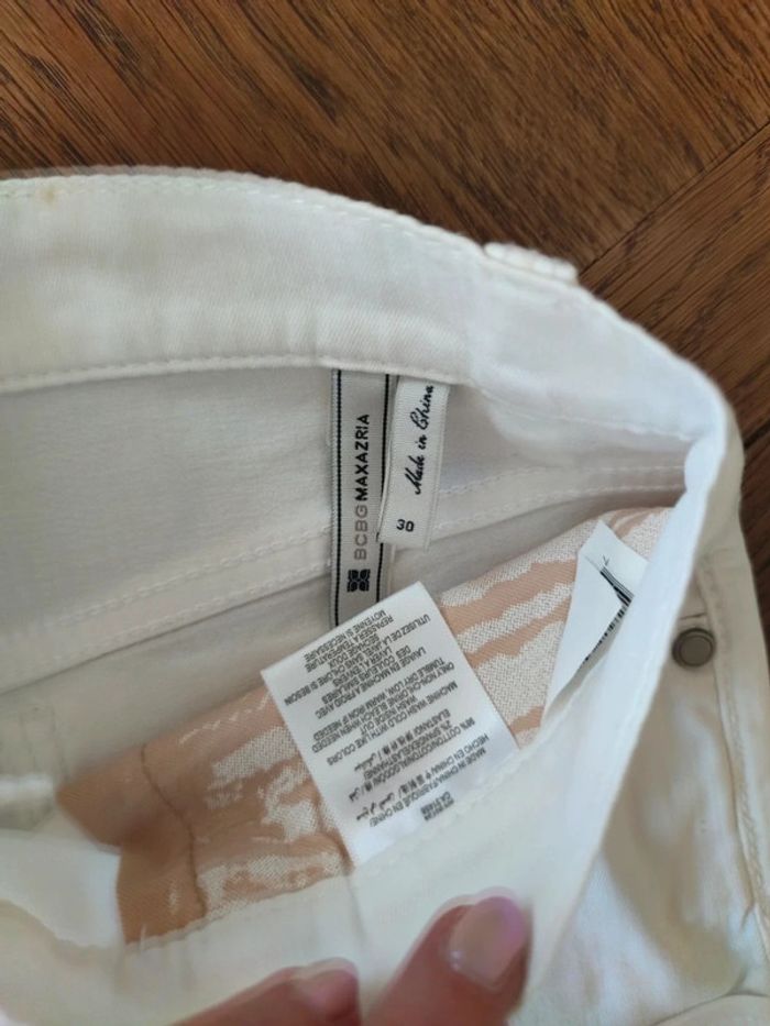Short blanc taille 40 - photo numéro 3