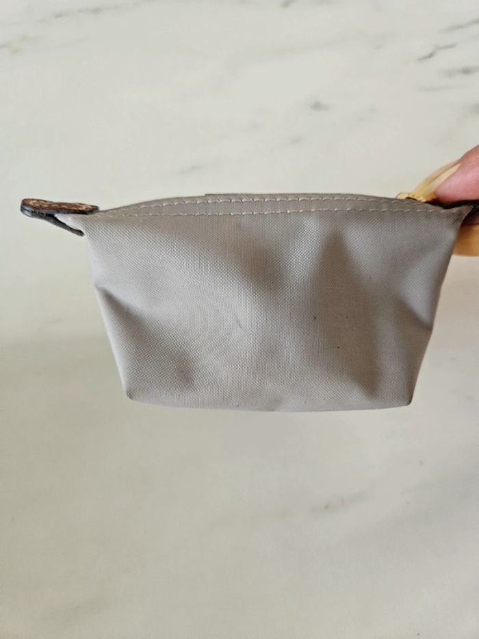 Longchamp. Petit porte monnaie gris - photo numéro 4