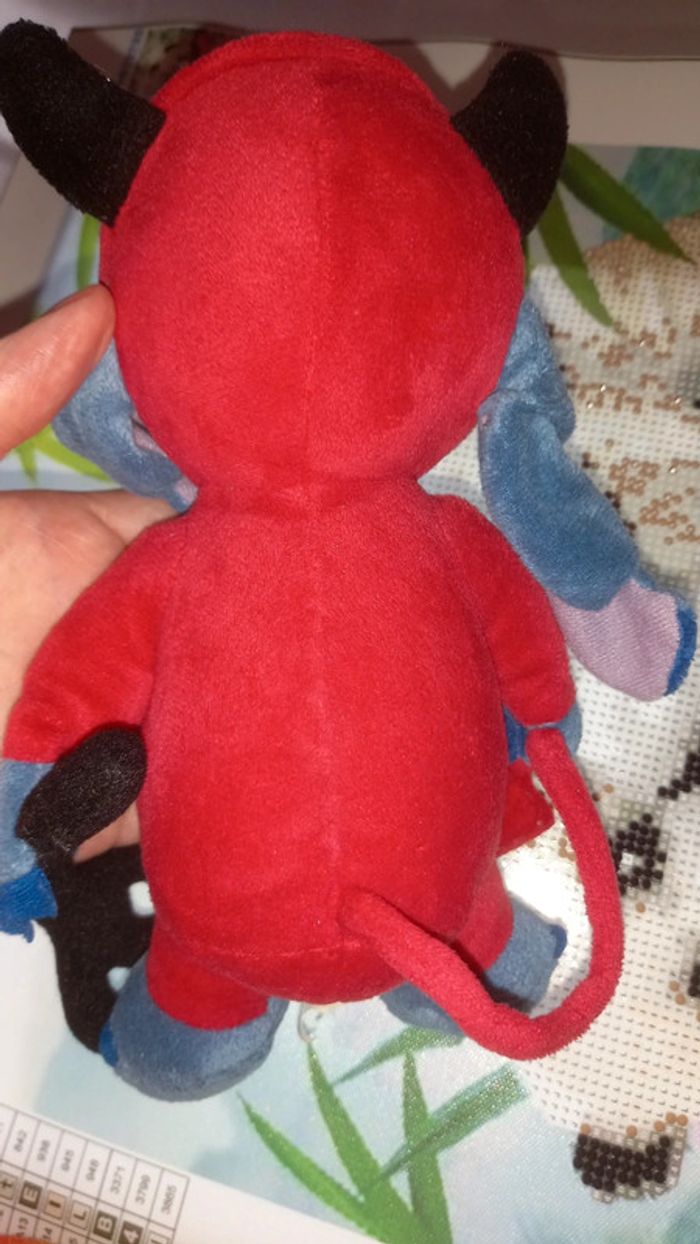 Peluche stitch petit diablotin disney - photo numéro 4