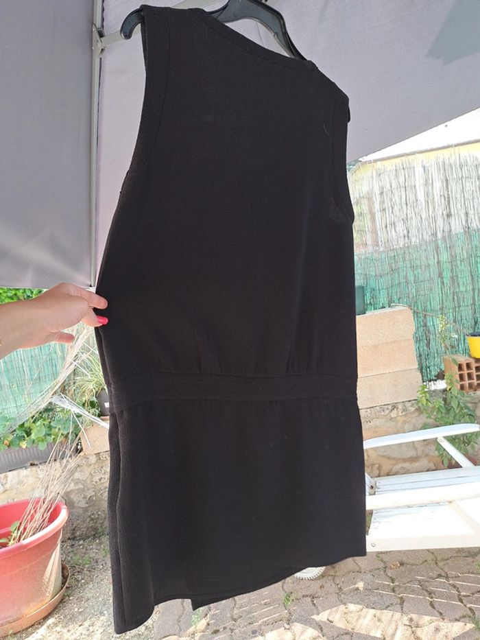 Robe noire 40/42 - photo numéro 5