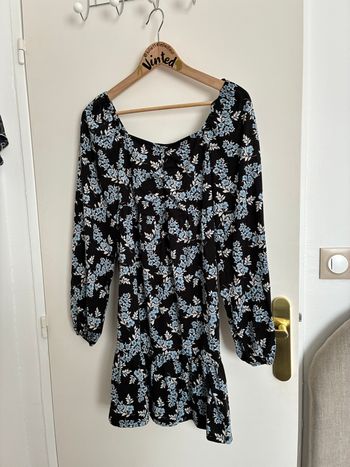 Robe manches longues style bouffantes à fleurs bleues Vila Taille S