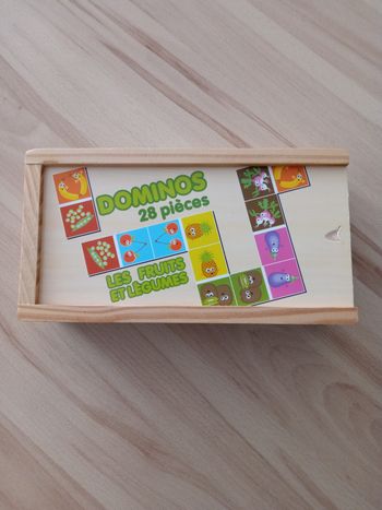 Dominos en bois