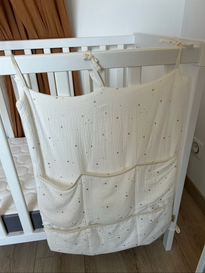 Berceau + matelas + mobile - photo numéro 2
