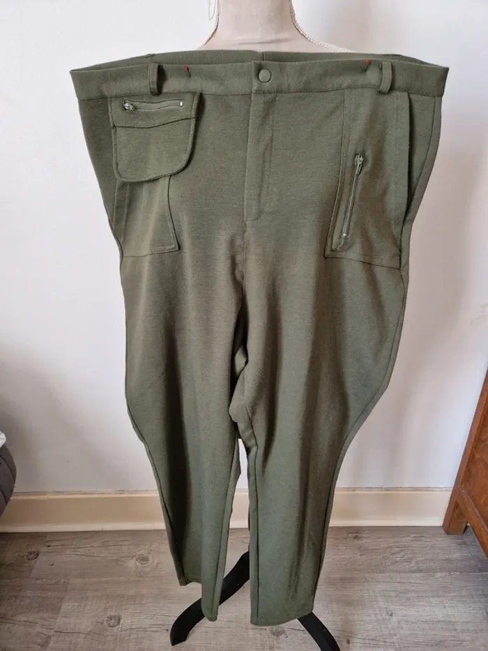Pantalon jegging kaki asos taille 48