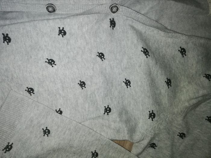 Gilet Zara tête de mort 8 ans - photo numéro 2