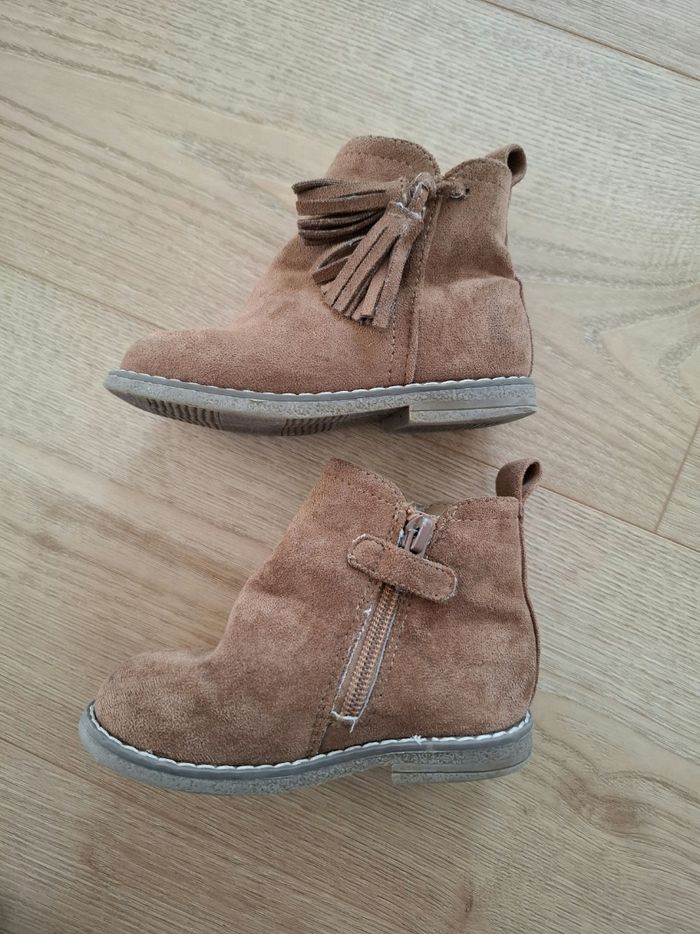 Boots 23 - photo numéro 3