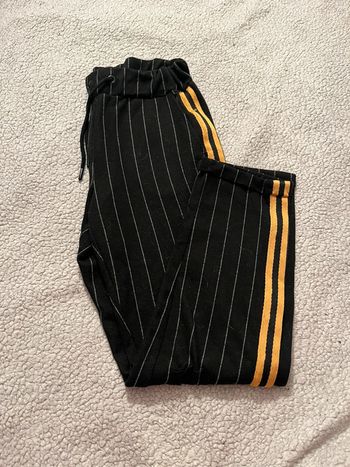 Très beau pantalon style jogging pour femme Jennyfer