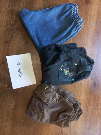 Lot de pantalons