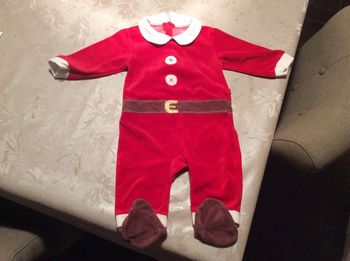 pyjama Père Noël 9 mois