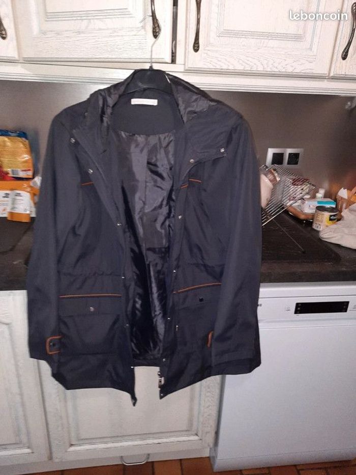 Parka unie - taille 46 - Armand Thiery - photo numéro 9