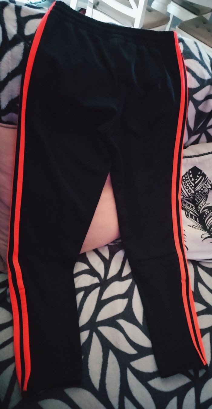 Jooging noir et orange "Adidas" 9/10 ans mixte neuf - photo numéro 3